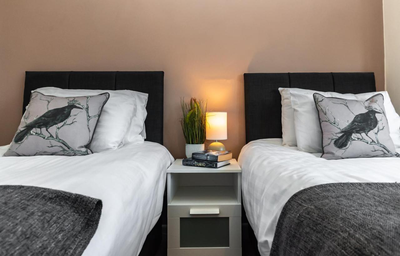 Cheerful 3-Bedroom Douglas House With Patio Southampton Eksteriør bilde
